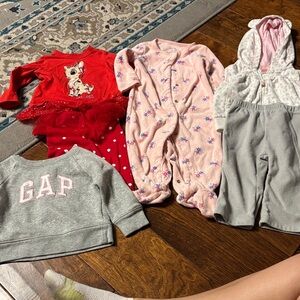 9 month lot. 2 outfits, one sleeper, one gap sweatshirt.
